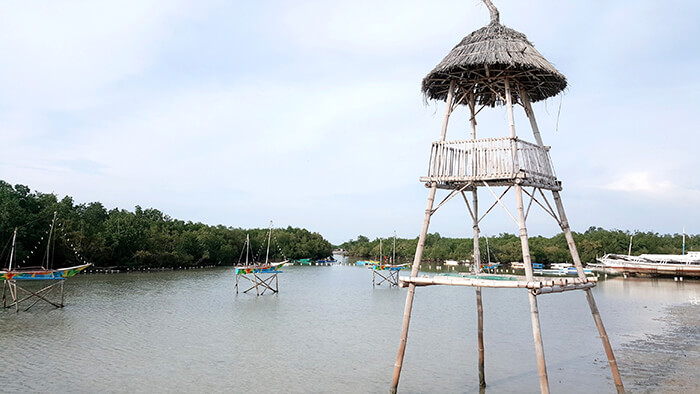 麥克坦島,觀光景點
