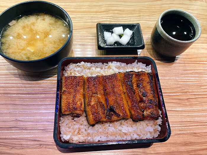 鰻魚飯套餐,味增湯 鰻魚飯套餐, 味增湯