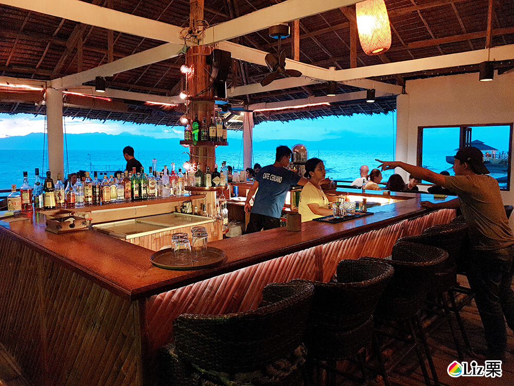 宿霧墨寶,Panagsama海灘