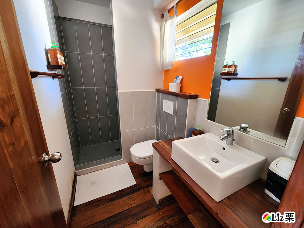 Tepanee Beach Resort 12 Tepanee住宿,浴室